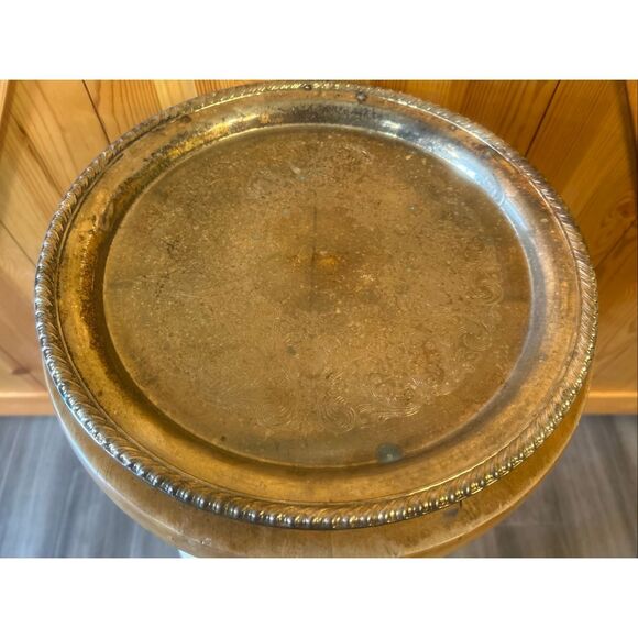 International Silver Co. Round Silver Plate (5702) - Picture 2 of 7